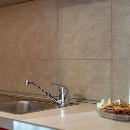 Appartamento Sanja Suta *